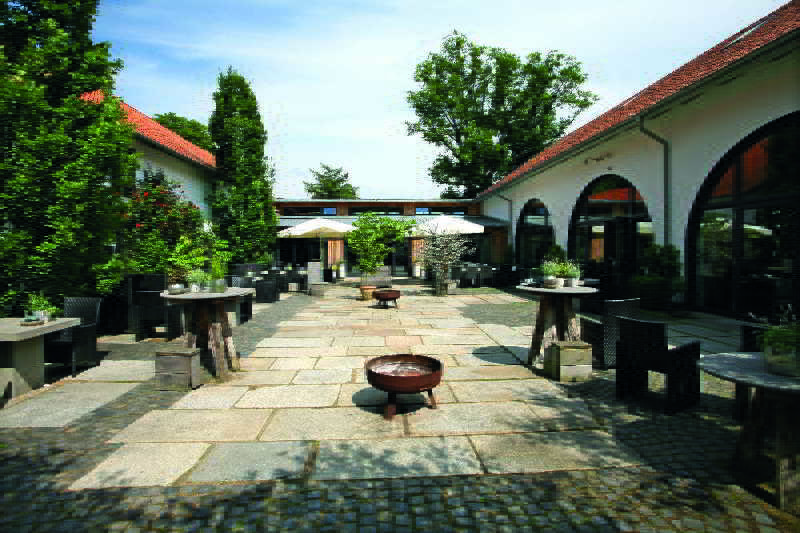 Hotel Gut Bardenhagen Exterior photo